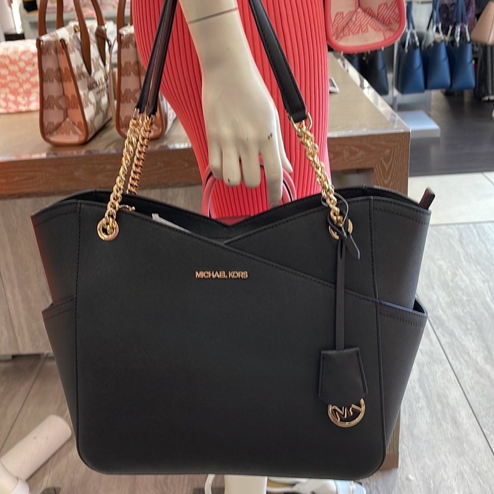 Michael Kors Jet Set Travel Large Chained Tote Shoulder Bag MK Black
NWT - Picture 16 of 16